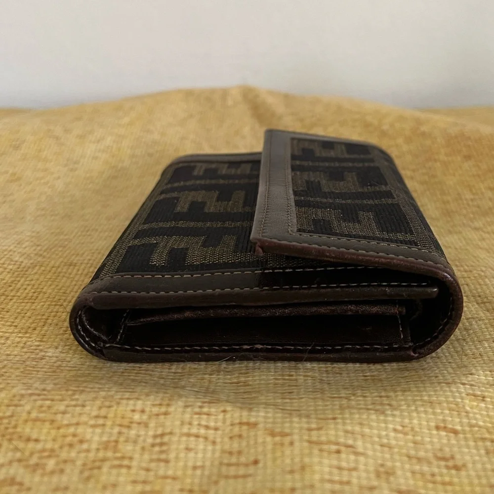FENDI Zucca Trifold Wallet EUC Authenticity Guaranteed